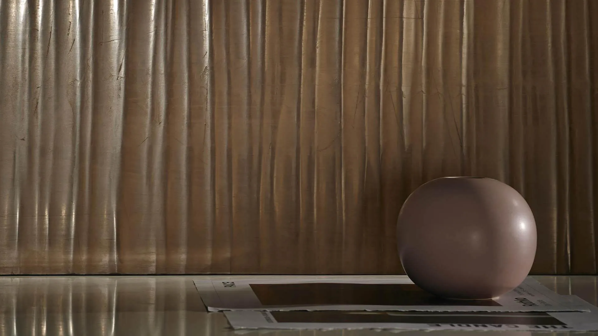 Mirror, stucco. novacolor.dk